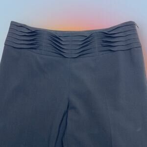 BCBG MAX AZRIA Women’s 2 Black Ruffle Waist Side Zipper Bootleg Dress Pant